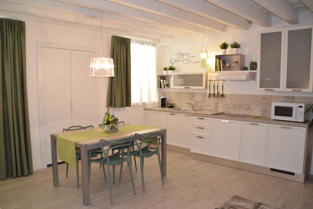 Verona White Lodge Eksteriør billede