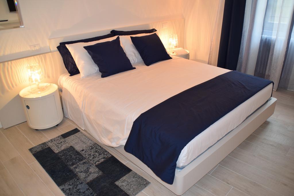 Verona White Lodge Eksteriør billede